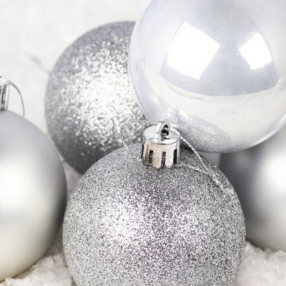 Set 24 Globuri de Crăciun, 6 cm, Argintii